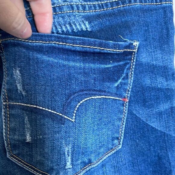 Lee Cooper Emma boyfriend Jean with stretch. Distressed look. - Picture 6 of 8